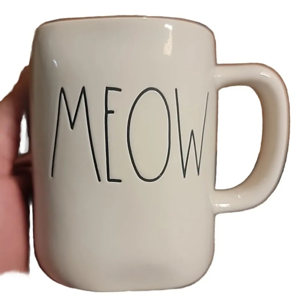 Cat Lover Mug MEOW Rae Dunn rtisan Collection by Magenta 16 oz NEW